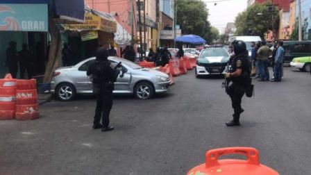Detienen en flagrancia a dos presuntos extorsionadores en la Morelos