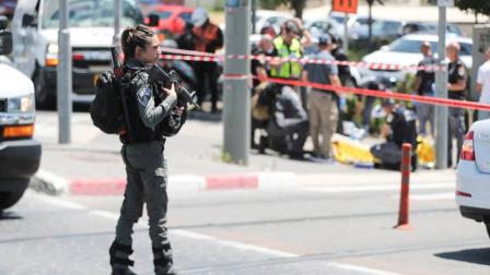 Las tensiones que condujeron a la reciente escalada militar entre el movimiento islamista palestino Hamas y el ejército israelí en Gaza comenzaron a finales de abril en el cercano barrio de Sheij Jarrah, donde planea sobre varias familias palestinas la amenaza de un desalojo.
