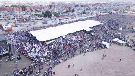 Con conciertos de rock, eventos masivos, recorridos a pie en sus comunidades iniciaron los cierres de campaña candidatos que buscan un cargo de elección popular.