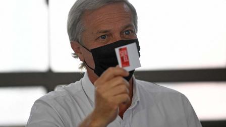 El abogado ultraderechista José Antonio Kast, al sufragar en estas elecciones. Foto: AFP
