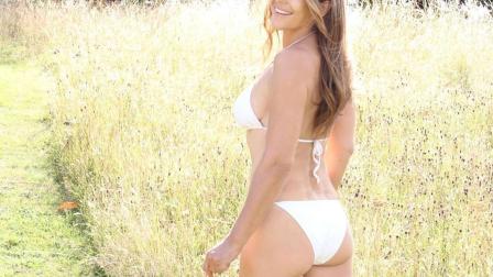 La actriz Elizabeth Hurley 