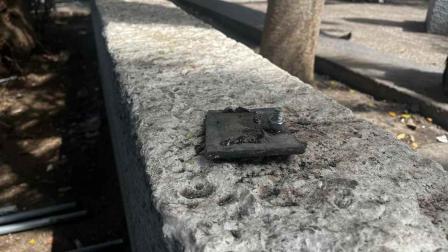 Retiro de cerco en Plaza Giordano.