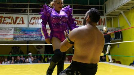 Miss Gaviota, luchadora trans en México