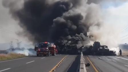 En pleno incendio después del choque 