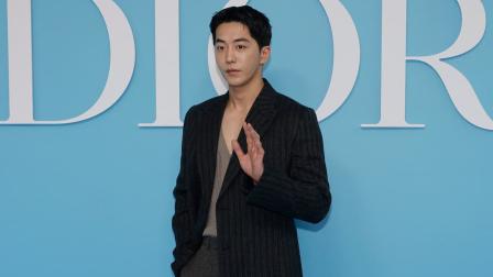 Nam Joo-hyuk en el desfile de Dior, colección primavera-verano 2025, en la Semana de la Moda de París 2024.