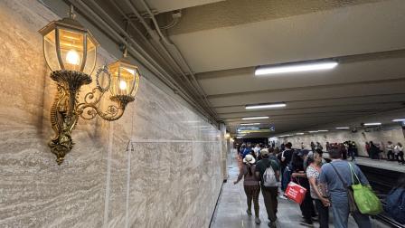 Trabajadores consultados en el sitio indicaron que los candelabros son primordialmente decoración