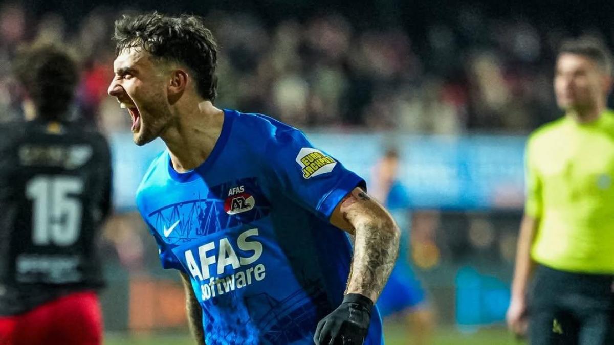 Voltereta ag&oacute;nica del AZ; Mateo Ch&aacute;vez regresa a la titularidad