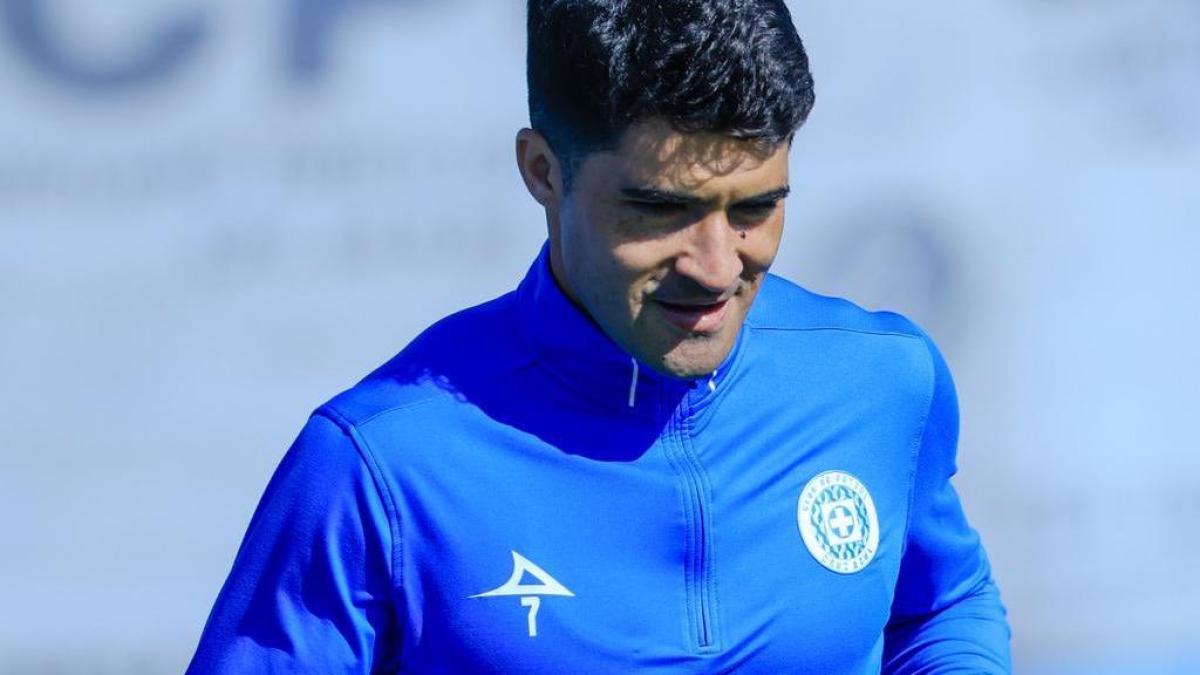 <![CDATA[“Gracias por el apoyo”: Nico Ibáñez reaparece después de la lesión y motiva a La Máquina celeste]]>
