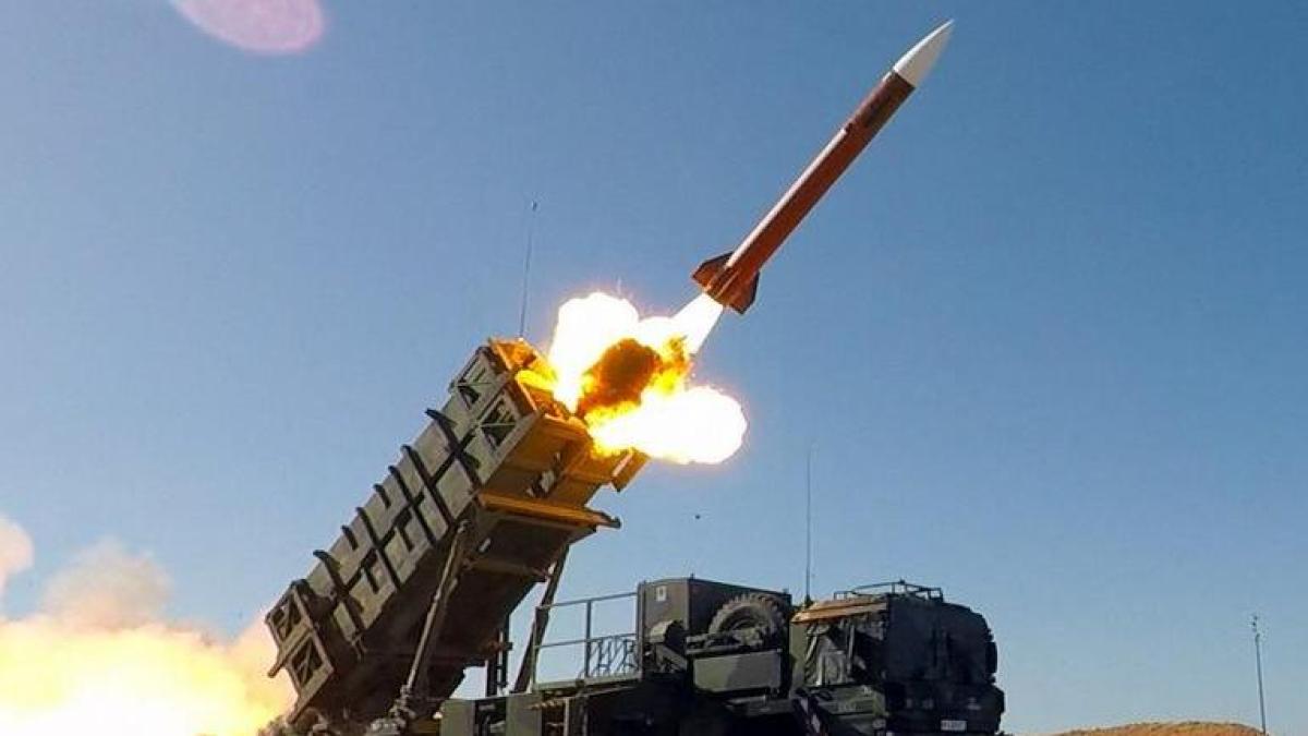 Estados Unidos cumple amenaza y lanza nuevos ataques "defens