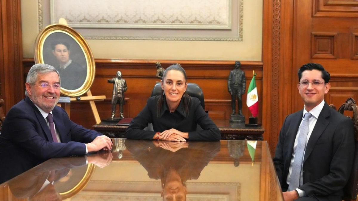 <![CDATA[Roberto Velasco, el experto en Derecho que queda al frente de la SRE]]>