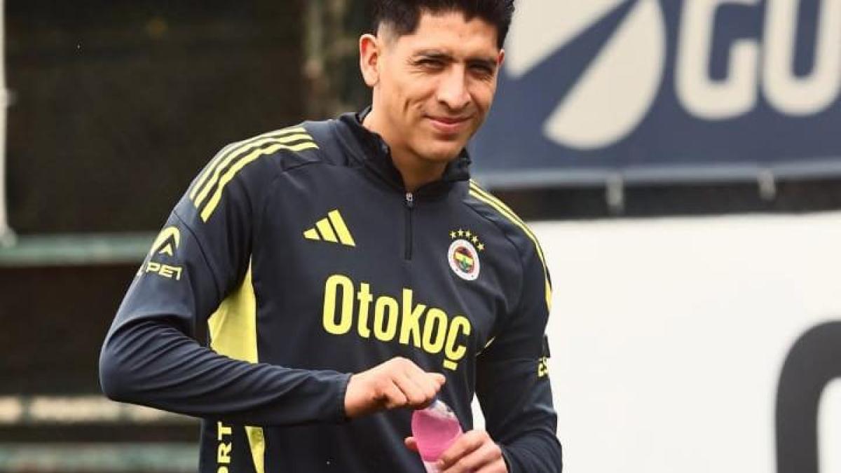 <![CDATA[Edson Álvarez reaparece entrenando y enciende optimismo sobre su regreso a las canchas]]>