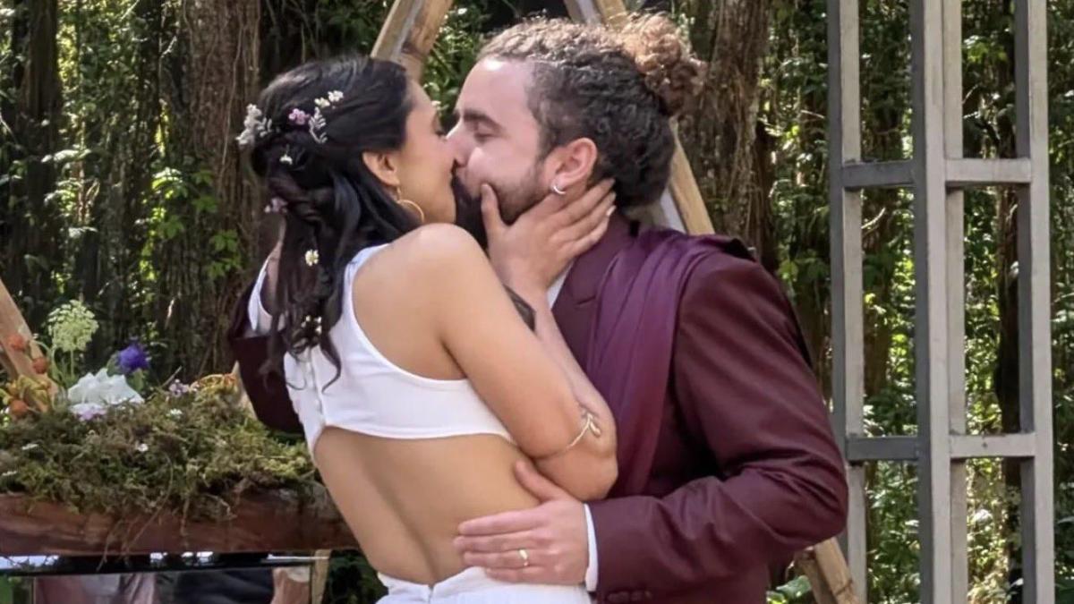 <![CDATA[Javier Ibarreche se casa... ¿por segunda ocasión?]]>