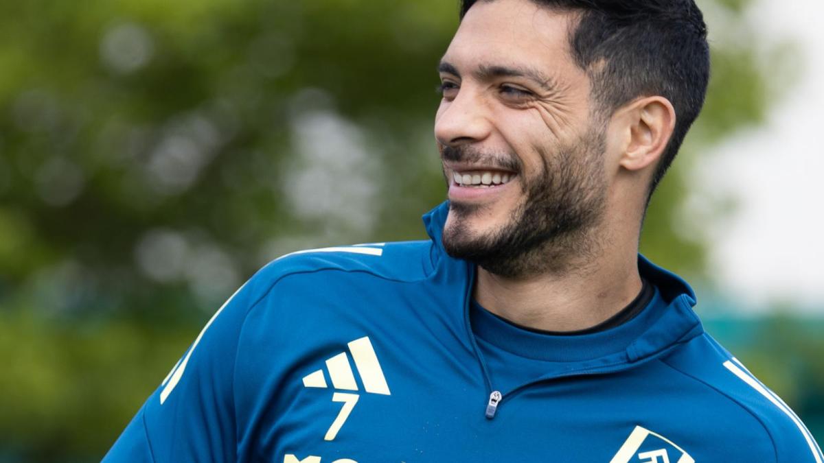 <![CDATA[Fulham y Brentford empatan sin goles; Raúl Jiménez entra tarde en un duelo que se quedó en promesa]]>