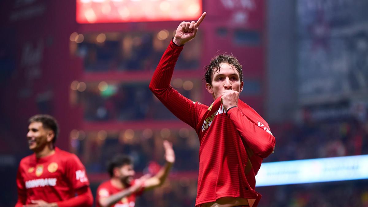 <![CDATA[Marcel Ruiz no desentona y mantiene encendido el sueño del Mundial 2026]]>