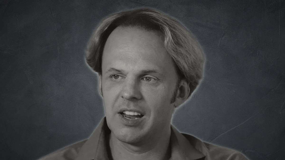 <![CDATA[David Wilcock y el mensaje que lo cambia todo: dudas tras su muerte a los 53 años]]>