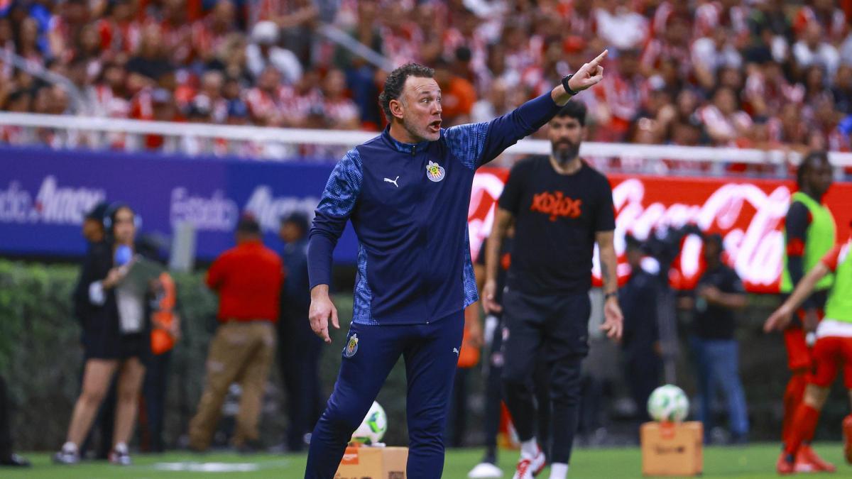 <![CDATA[Gabriel Milito habla de la 'espinita clavada' en Chivas]]>