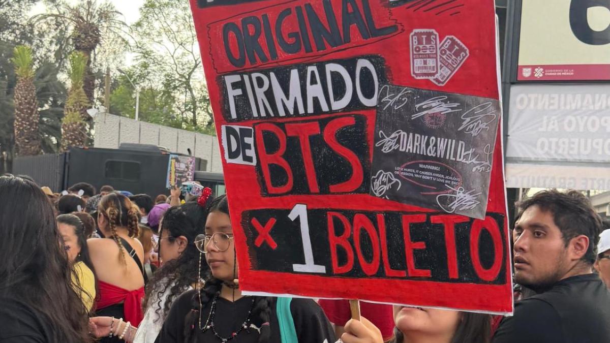 <![CDATA[Fan de BTS cambia álbum autografiado por un boleto para el concierto]]>