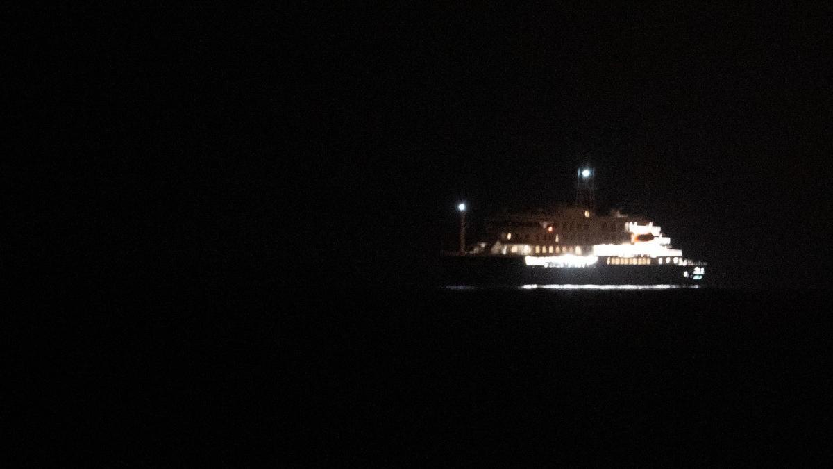 <![CDATA[Crucero con brote de hantavirus llega a las Canarias; esto no es otro covid: OMS]]>