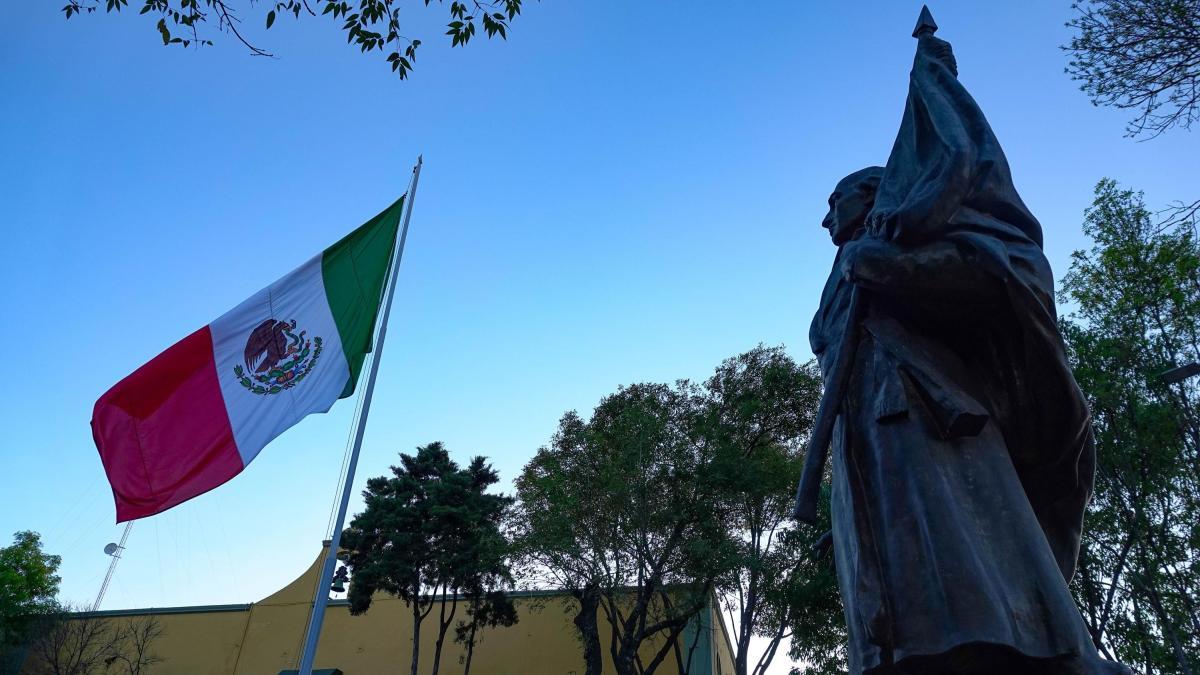<![CDATA[S&P Global Ratings cambia perspectiva de México a negativa; destaca estabilidad política]]>