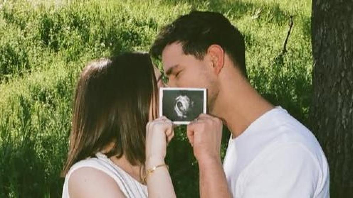 <![CDATA[Taylor Lautner y su esposa revelan el sexo de su pr