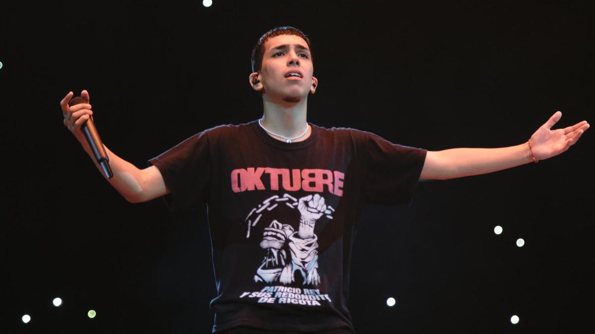 Milo J rinde homenaje a Indio Solari en CDMX