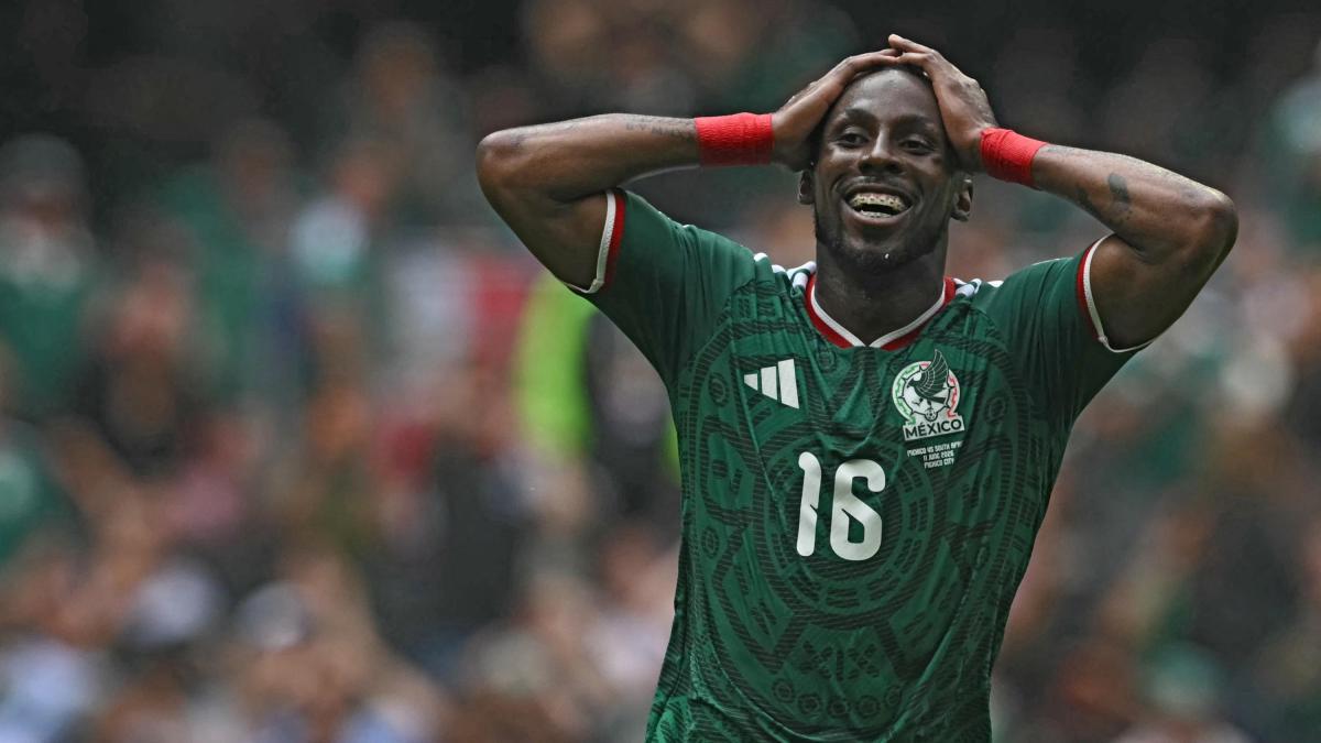 <![CDATA[¡Histórico y merecido! Julián Quiñones apunta a la lista de los 30 del Balón de Oro 2026]]>