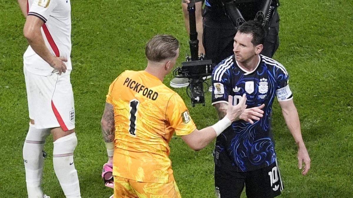 "Amagar a la izquierda": Se filtra la nota secreta de Pickford para tapar un potencial penal a Messi