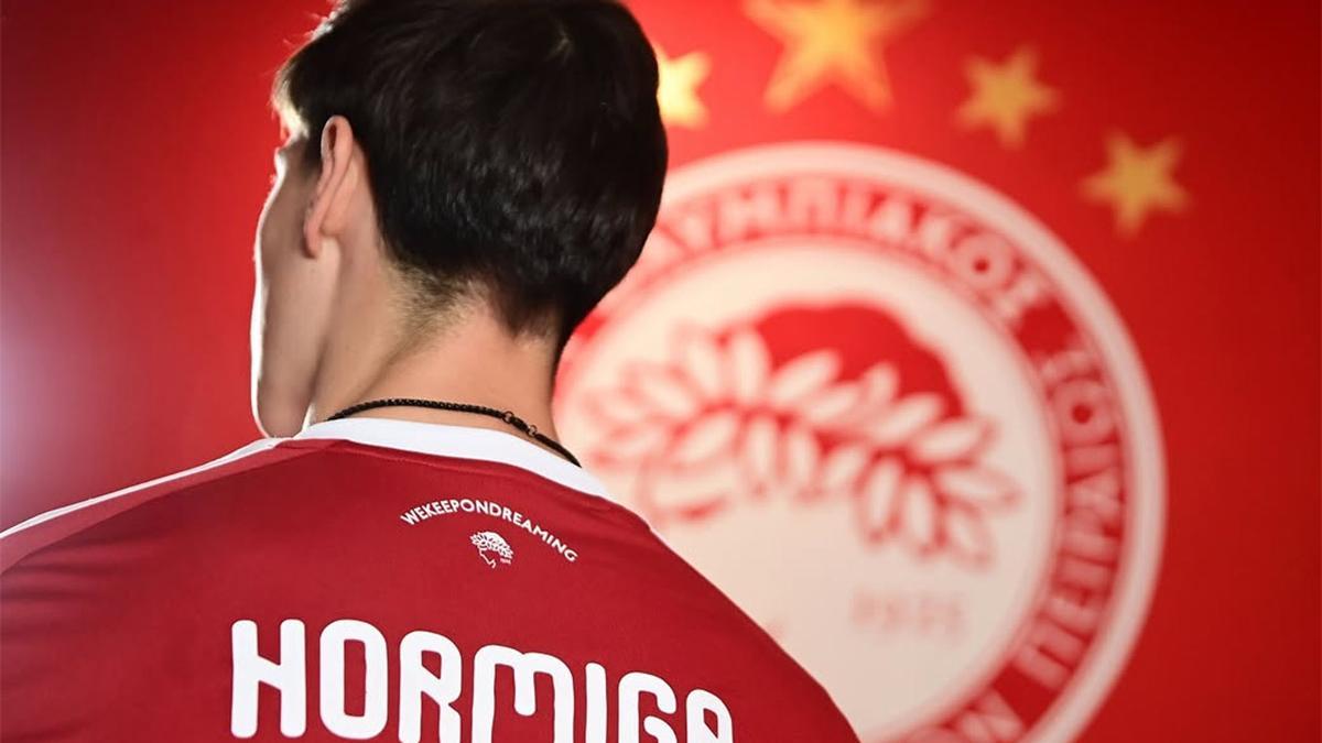 <![CDATA[Armando “Hormiga” González sufre su primer gran cambio con Olympiacos]]>