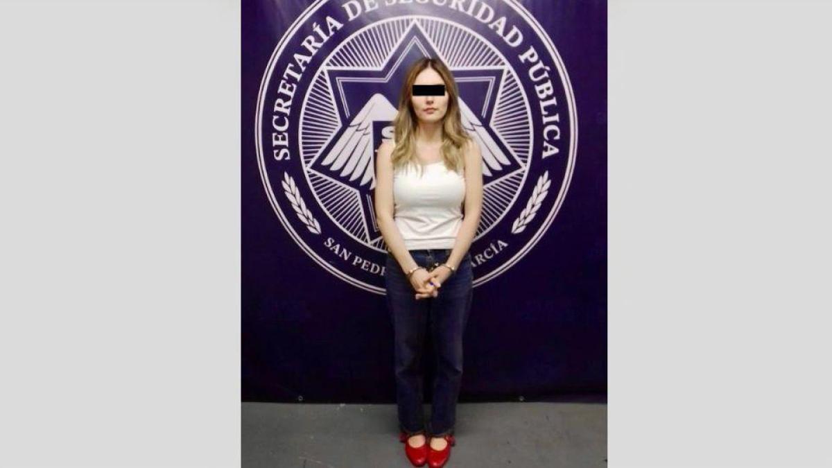 <![CDATA[Cae jovencita por entrar a robar en tienda Zara]]>