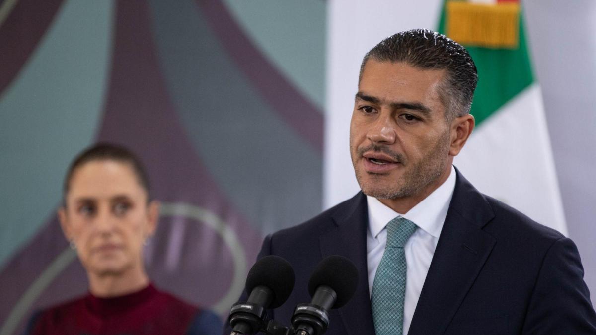 <![CDATA[García Harfuch encabeza ceremonia luctuosa por elementos caídos]]>