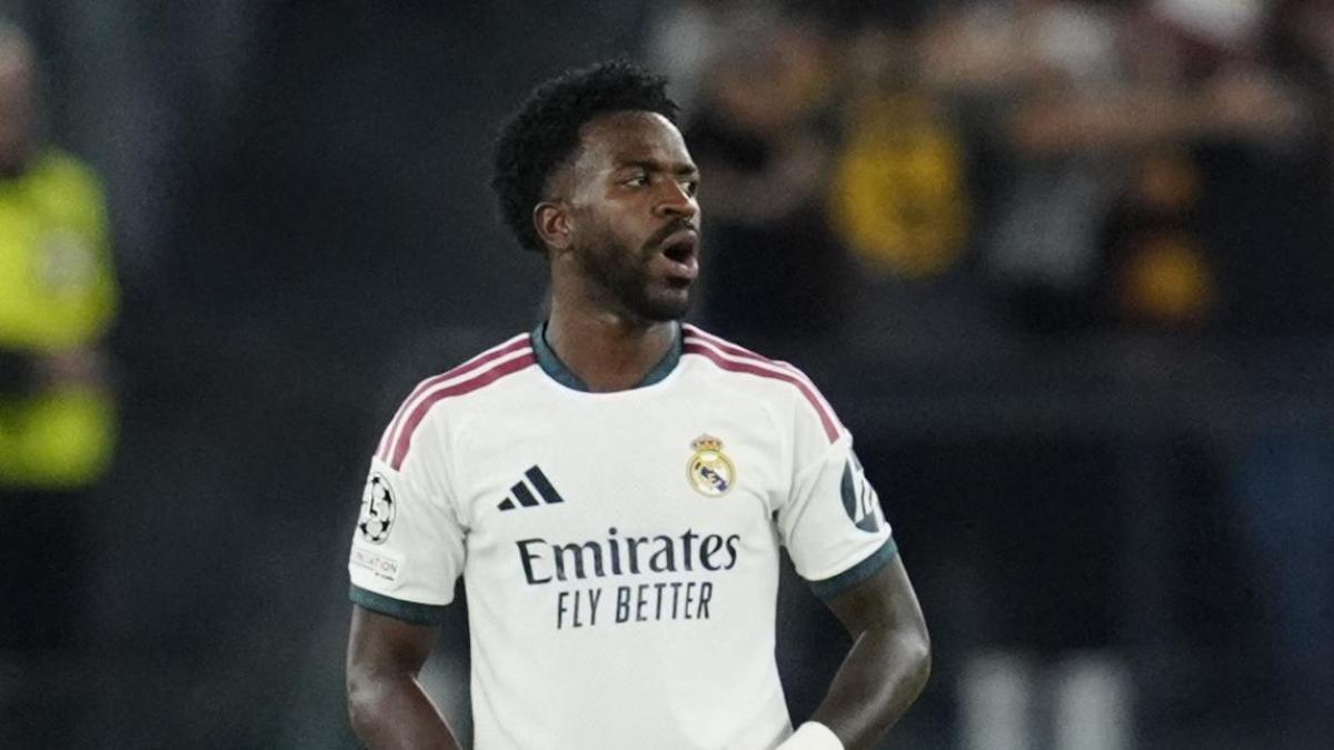 Vinícius Jr. hace berrinche tras salir de cambio en el Real Madrid