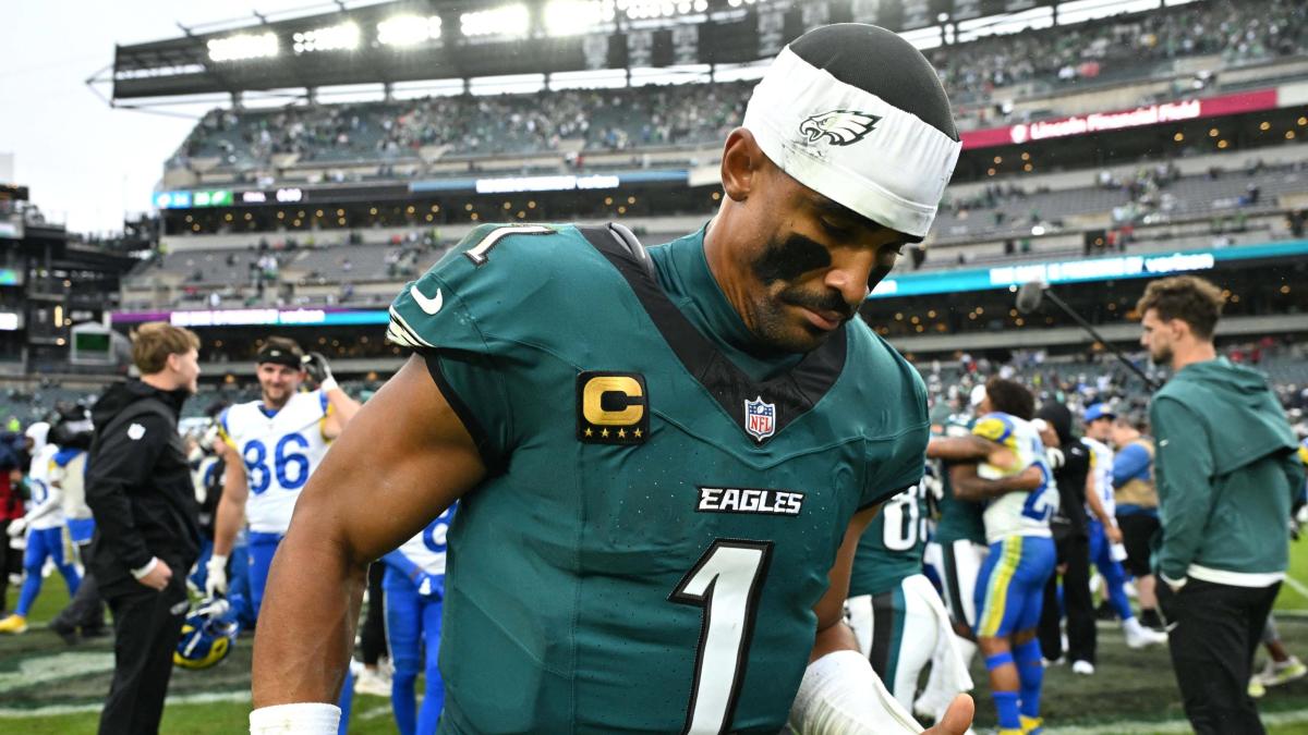 Jalen Hurts es diagnosticado con trombosis superficial y es baja indefinida con Philadelphia Eagles