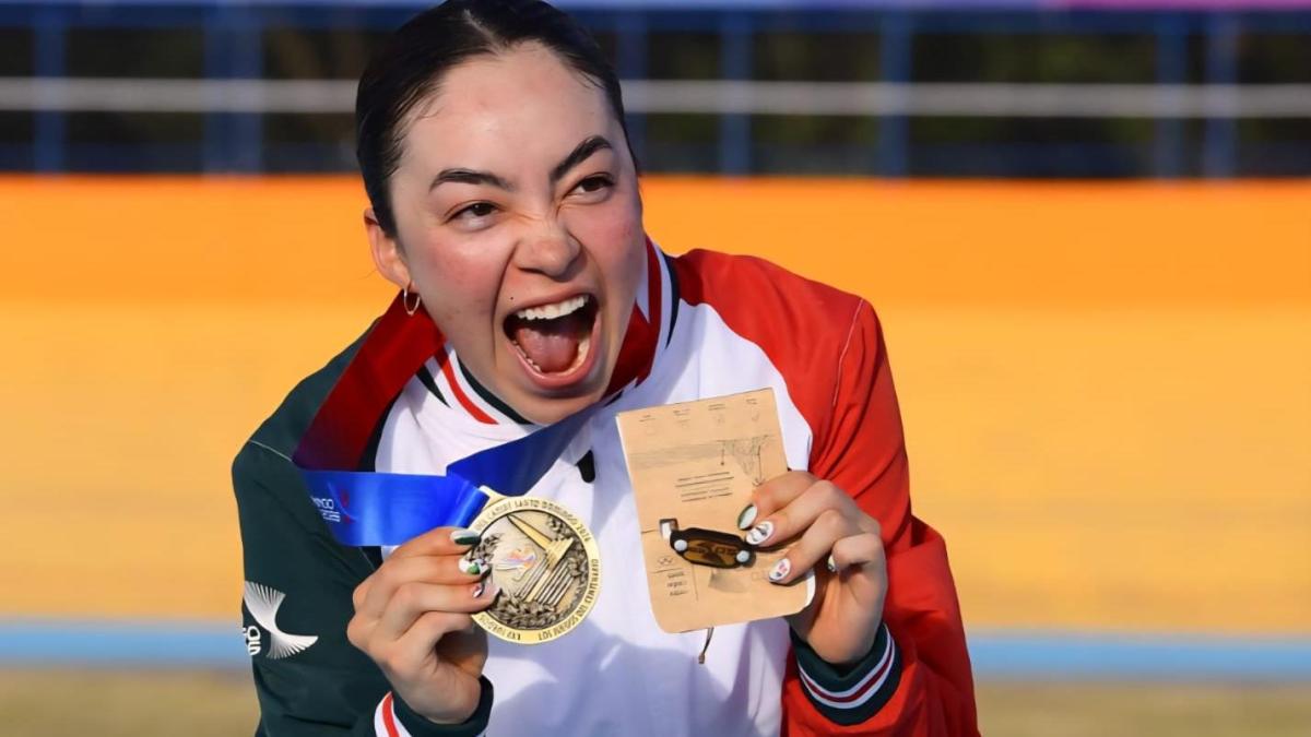 Yareli Acevedo se mantiene entre las mejores del Mundial de Ciclismo