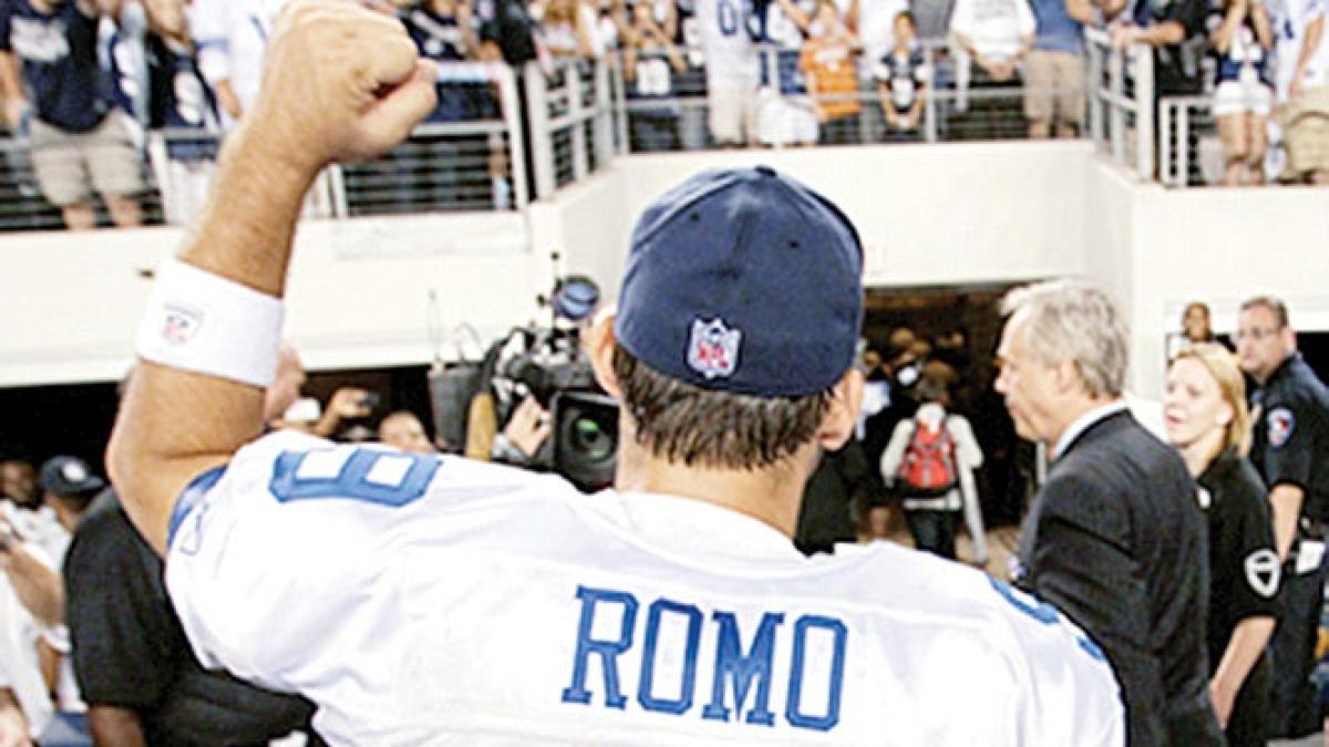 Reestructuración de contrato a Tony Romo