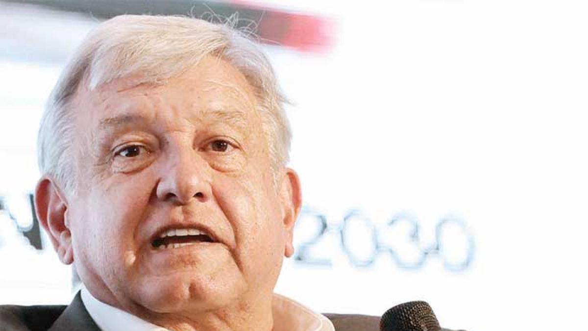 AMLO plantea comisión para el aeropuerto