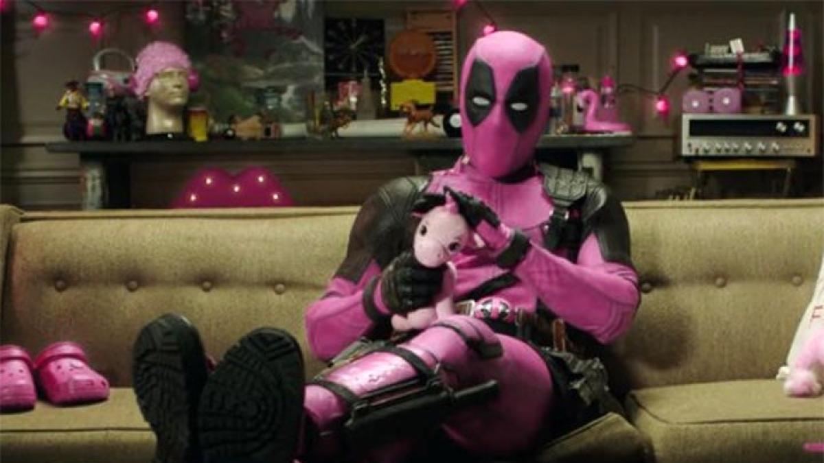 'Deadpool' se viste de rosa en apoyo contra el cáncer
