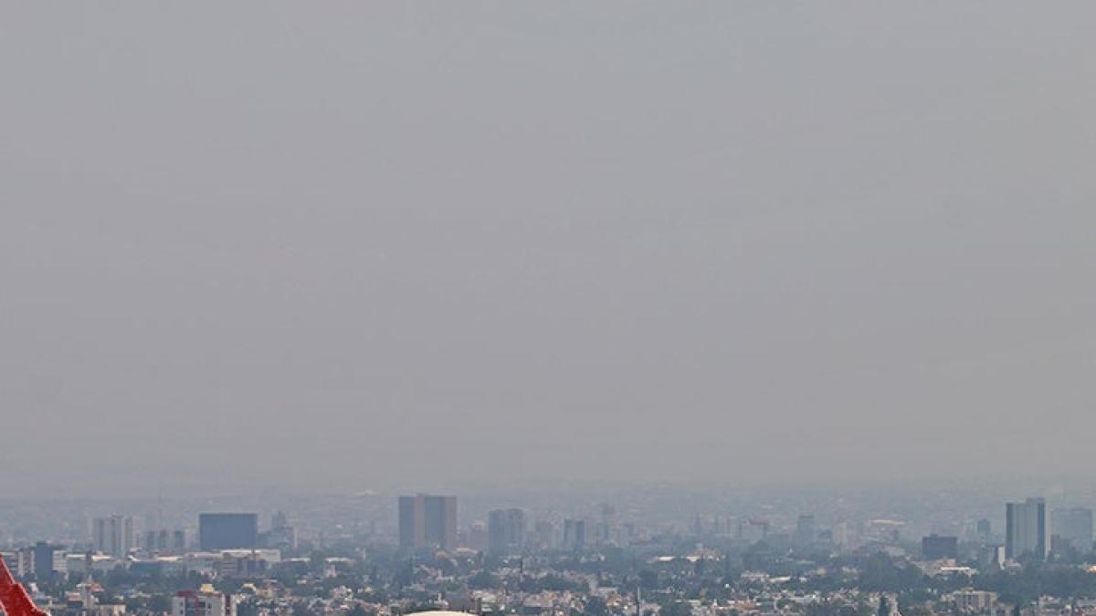Suspenden clases en 4 municipios de Jalisco por incendio forestal