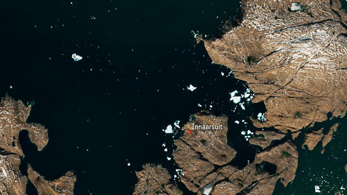 Iceberg gigante que avanza por Groenlandia se ve desde el espacio