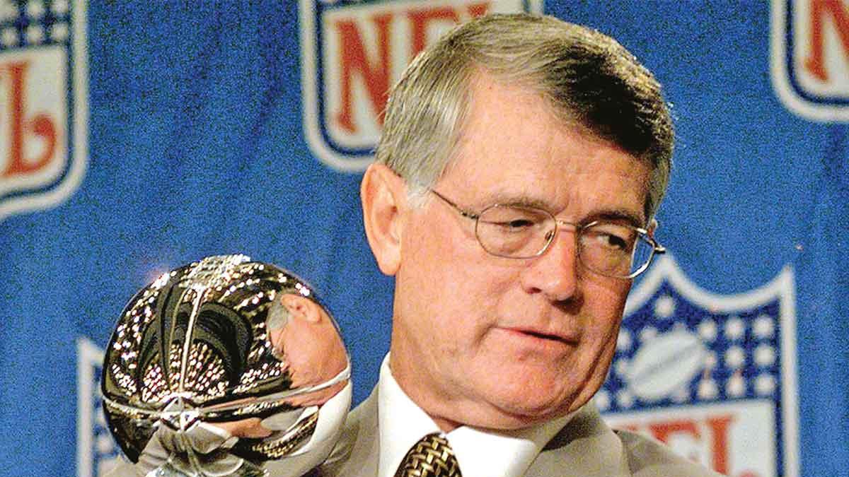 Murió Dan Reeves, figura clave de la NFL