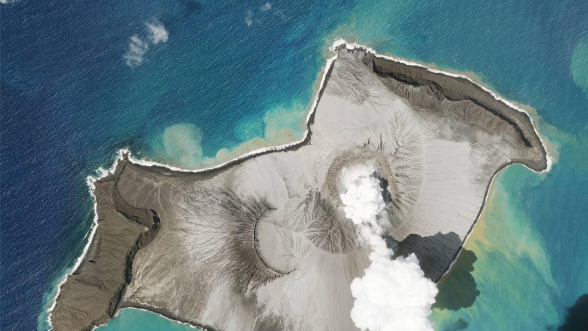 Detectan señal de socorro en Tonga; intentan evaluar daños tras erupción