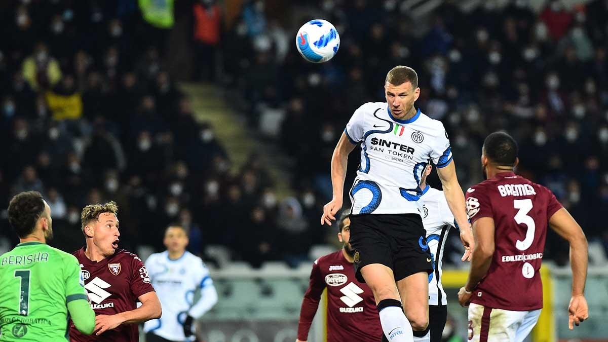 Inter de Milán se aleja del liderato de la Serie A