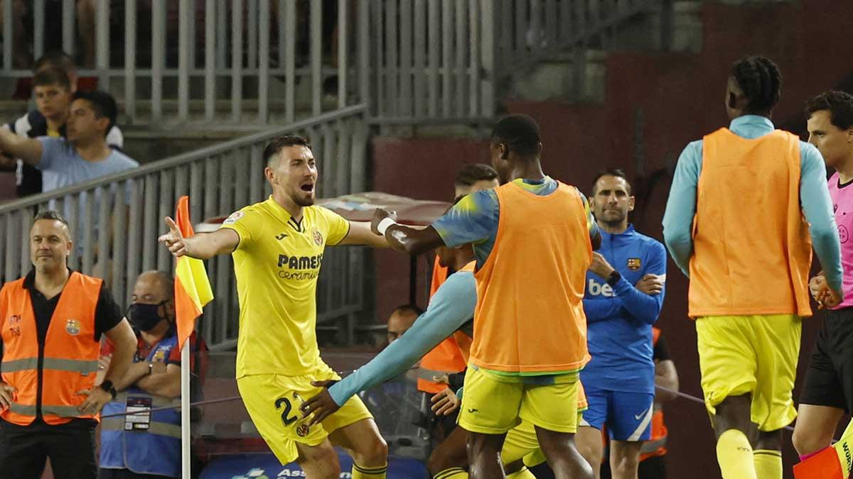 Villarreal conquista Barcelona y va a la Conference League