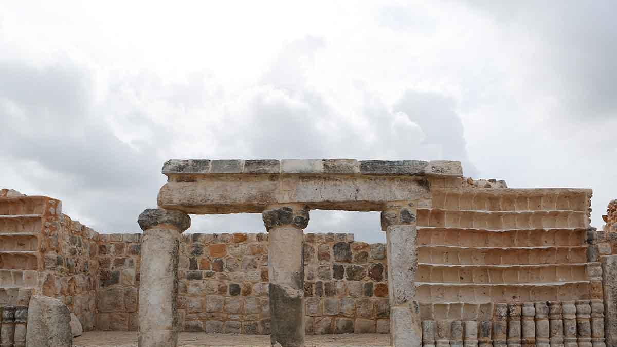 Arqueólogos descubren Xiol, antigua ciudad maya en Yucatán
