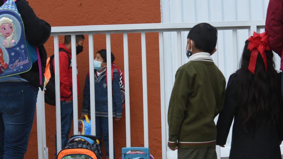 Analizan suspensión de clases por Día de las Madres y Día del Maestro ...