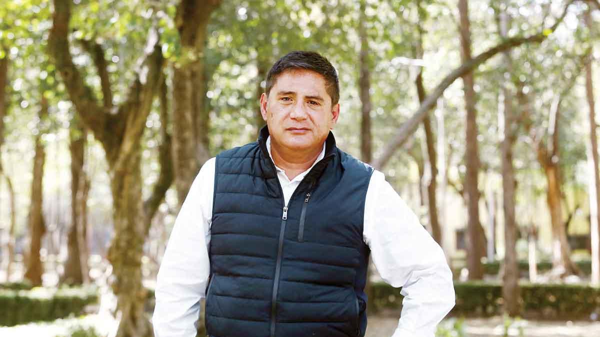 ‘Me he formado años para ser rector’: Héctor Hernández Bringas