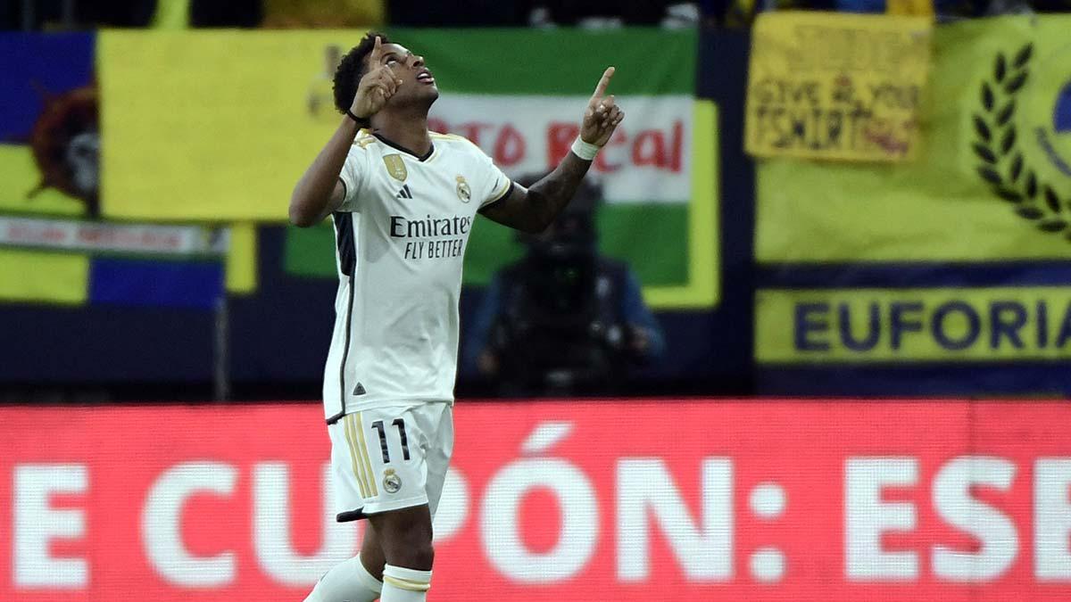 Real Madrid golea al Cádiz y recupera el liderato de LaLiga