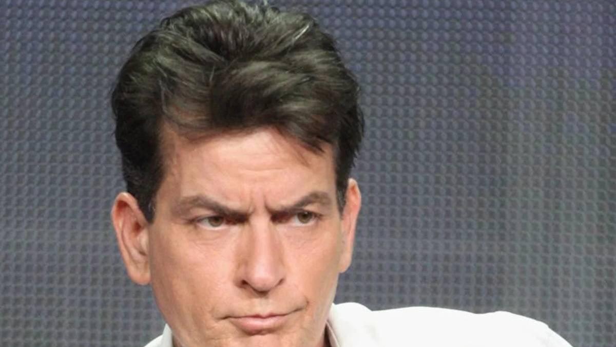 <![CDATA[Charlie Sheen revela por qué Martin Sheen no aparece en su documental]]>