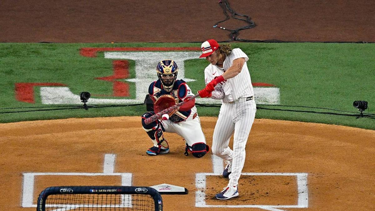 <![CDATA[¡Guerra en la familia! Alec Bohm, jugador de los Phillies demanda a sus padres por millonario robo]]>