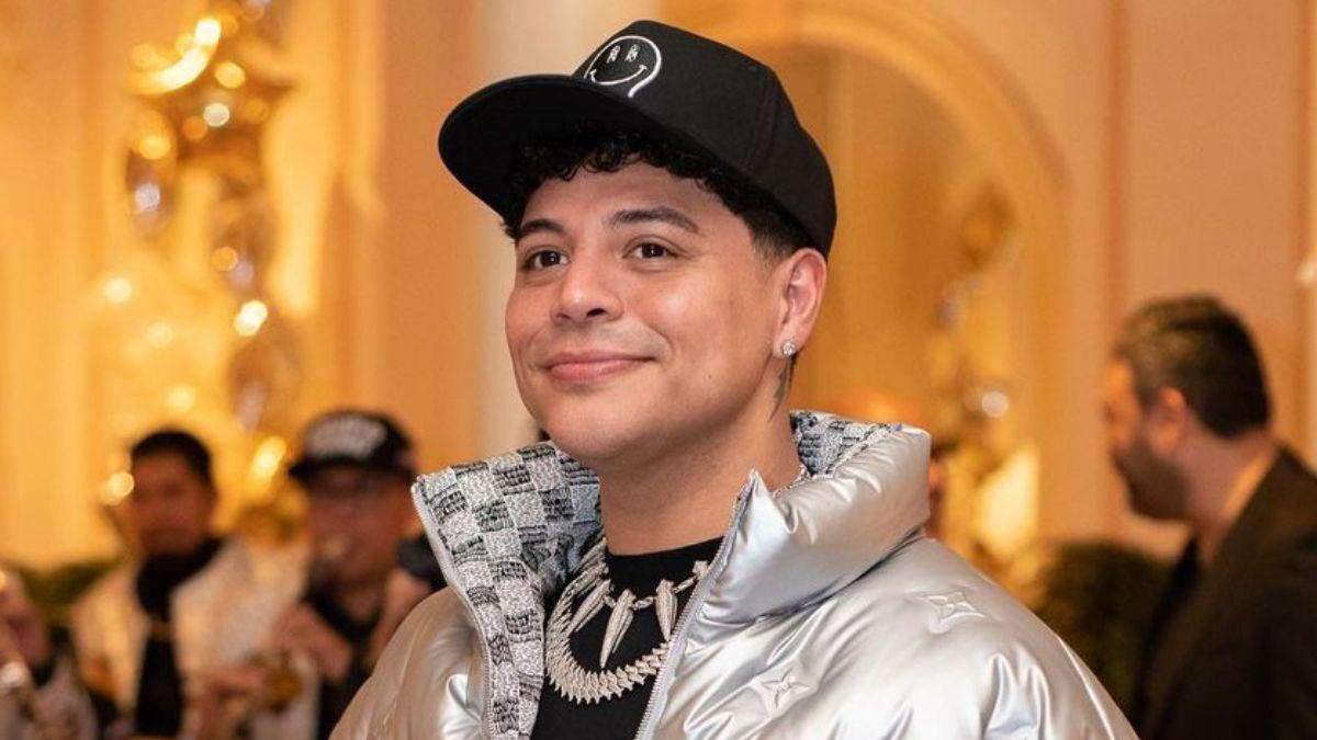 Eduin Caz revela secretos del Grupo Firme en podcast