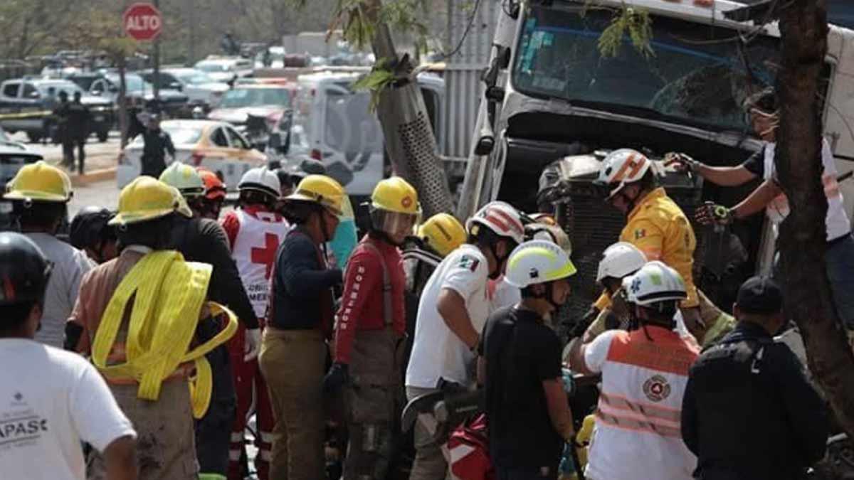 Violento accidente en Tuxtla Gutiérrez deja más de 30 heridos; la ...
